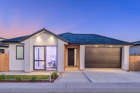 Photo of property in 7 Cutfield Lane, Kumeu, 0810