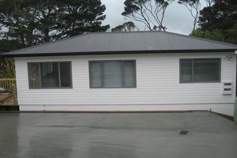 Photo of property in 7 Mirage Place, Beach Haven, Auckland, 0626