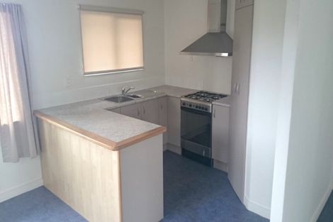 Photo of property in 2/23 Rata Street, New Lynn, Auckland, 0600