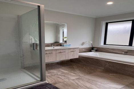 Photo of property in 38 Reuben Avenue, Rolleston, 7615