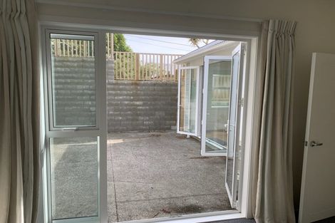 Photo of property in 16a Florence Street, Newtown, Wellington, 6021