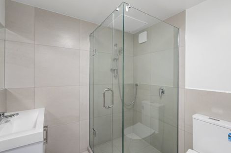 Photo of property in 3d/4045 Great North Road, Glen Eden, Auckland, 0602