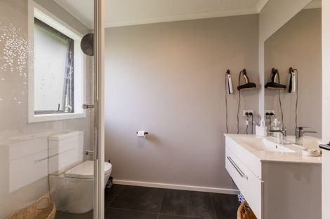 Photo of property in 102 Lindsay Road, Waipukurau, 4283