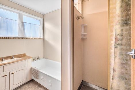 Photo of property in 21 Clyde Street, Utuhina, Rotorua, 3015