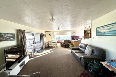 Photo of property in 7a Smith Street, Waipukurau, 4200