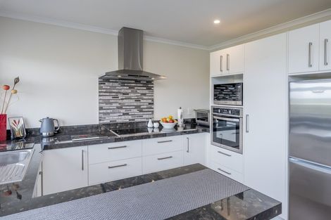 Photo of property in 57/91 Mako Mako Road, Levin, 5510