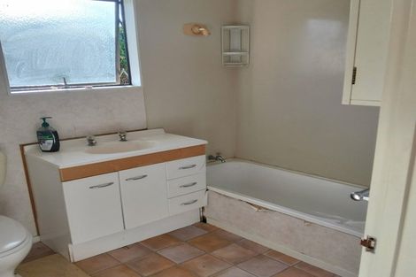 Photo of property in 1 Barnett Place, Te Puke, 3119