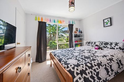 Photo of property in 3/256a Birkdale Road, Birkdale, Auckland, 0626