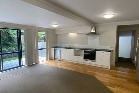 Photo of property in 9 Nottingham Place, Northcross, Auckland, 0630