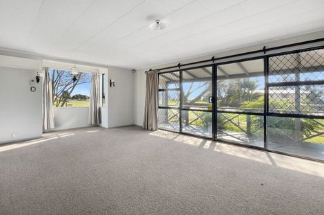 Photo of property in 1 Pioneer Place, Matata, Whakatane, 3194