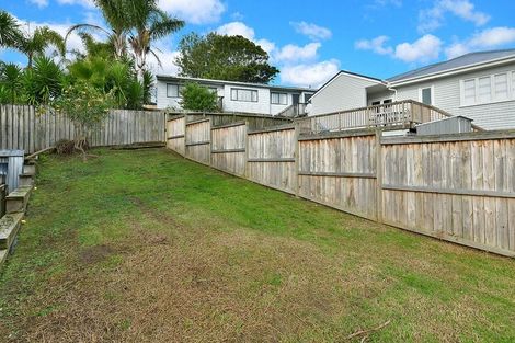 Photo of property in 4a St James Avenue, Helensville, 0800
