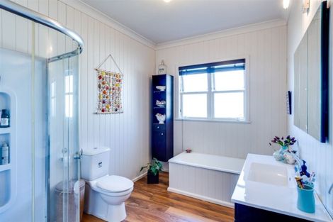 Photo of property in 12 King Street, Taradale, Napier, 4112