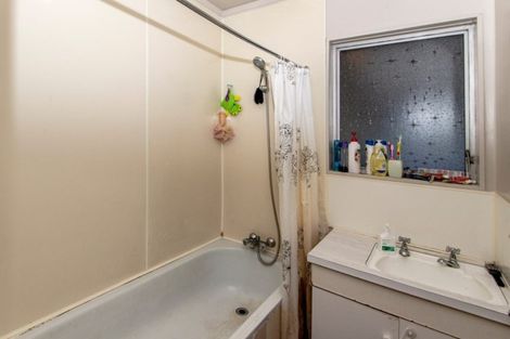 Photo of property in 1/1 Lanark Crescent, Tamatea, Napier, 4112