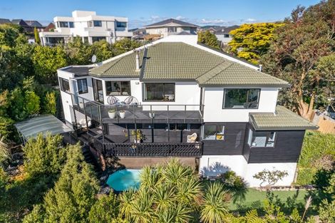 Photo of property in 50 Molyneux Close, Whitby, Porirua, 5024