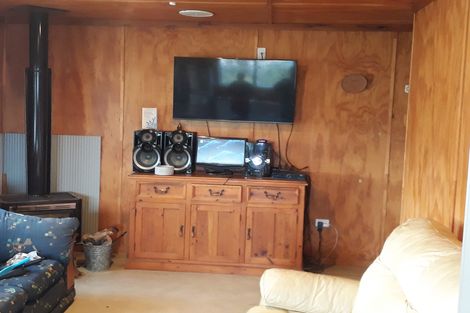 Photo of property in 82 Devich Road, Mangawhai, Wellsford, 0975