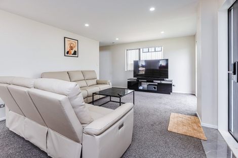 Photo of property in 37a Cornwall Road, Papatoetoe, Auckland, 2025