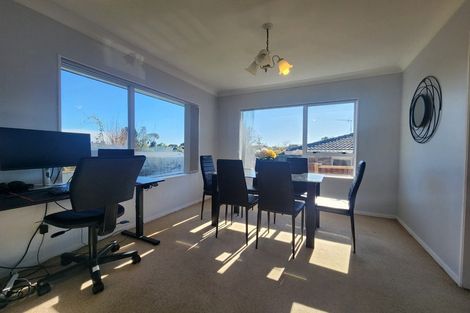 Photo of property in 2/8 Mangarata Avenue, Papatoetoe, Auckland, 2025