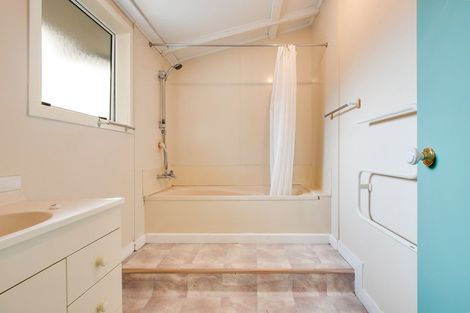 Photo of property in 351 Napier Road, Havelock North, Hastings, 4180