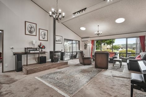 Photo of property in 17 Donegal Crescent, Tamatea, Napier, 4112