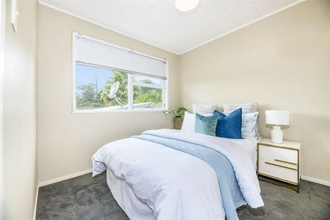 Photo of property in 44 Fitzwater Place, Henderson, Auckland, 0612