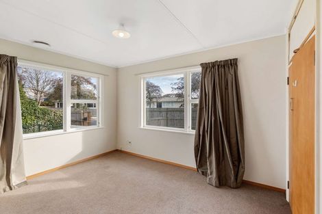 Photo of property in 6 Abraham Crescent, Milson, Palmerston North, 4414
