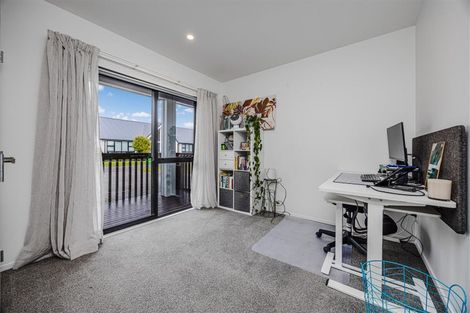 Photo of property in 5a Aho Lane, Karaka, Papakura, 2113