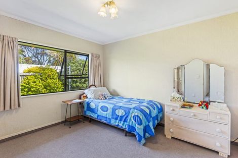 Photo of property in 5 Langdale Avenue, Paraparaumu, 5032