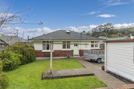 Photo of property in 30 Somerville Street, Andersons Bay, Dunedin, 9013