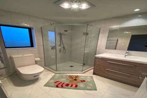 Photo of property in 2 Sapwood Crescent, Takanini, 2110