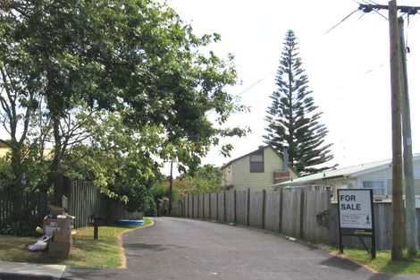Photo of property in 90a Verbena Road, Birkdale, Auckland, 0626