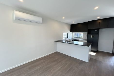 Photo of property in 27 Whati Lane, Henderson, Auckland, 0612