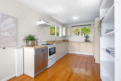 Photo of property in 19 Walkers Road, Lyttelton, 8082