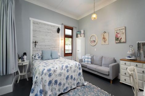 Photo of property in 30 Main Road, Havelock, 7100