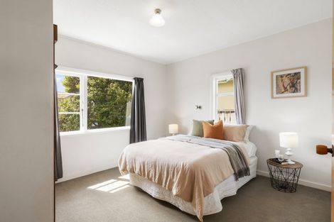 Photo of property in 10 Fife Lane, Miramar, Wellington, 6022