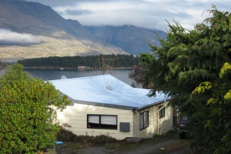 Photo of property in 34 Golden Terrace, Queenstown, 9300