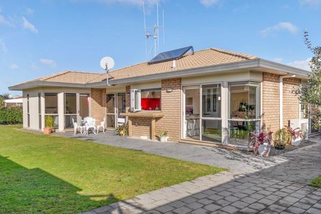 Photo of property in 45 Bayfair Drive, Mount Maunganui, 3116