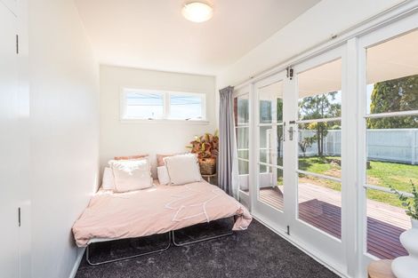 Photo of property in 134 Somerfield Street, Somerfield, Christchurch, 8024