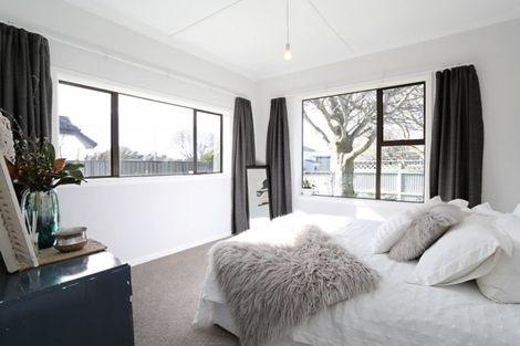 Photo of property in 28 Salford Street, Windsor, Invercargill, 9810