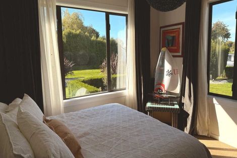 Photo of property in 101 Seaward Road, Edendale, 9825