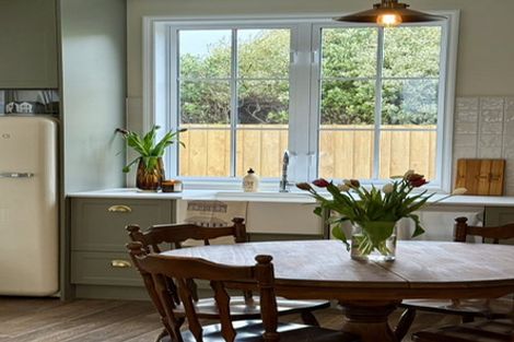 Photo of property in 62a Wilsons Road, Saint Martins, Christchurch, 8022