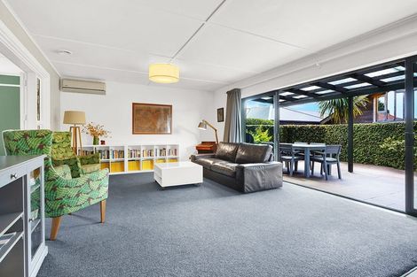 Photo of property in 24 Casey Avenue, Fairfield, Hamilton, 3214