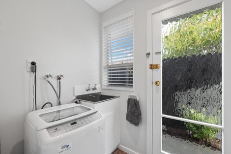Photo of property in 237 Estuary Road, South New Brighton, Christchurch, 8062