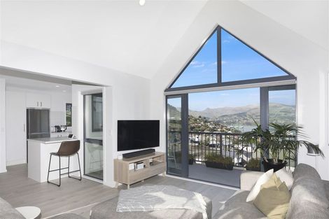 Photo of property in 26b Cornwall Road, Lyttelton, 8082