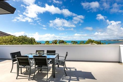Photo of property in 45 Auld Street, Torbay, Auckland, 0630