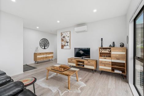 Photo of property in 39 Jeroboam Loop, Kumeu, 0810