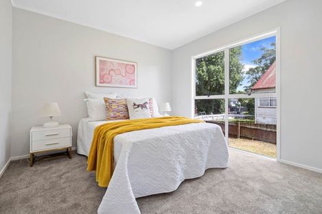 Photo of property in 49 Moncrieff Avenue, Clendon Park, Auckland, 2103
