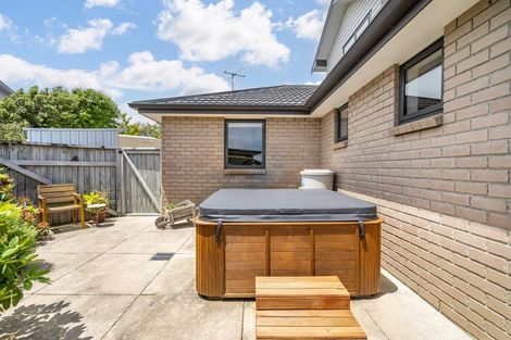 Photo of property in 24 The Masthead, Whitby, Porirua, 5024