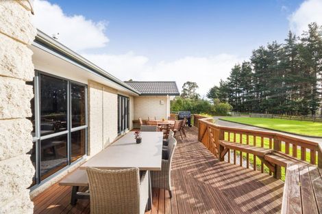 Photo of property in 294 Polson Hill Drive, Aokautere, Palmerston North, 4471