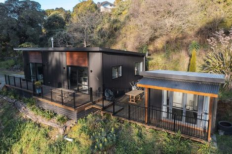 Photo of property in 10 Bute Street, Moeraki, 9482