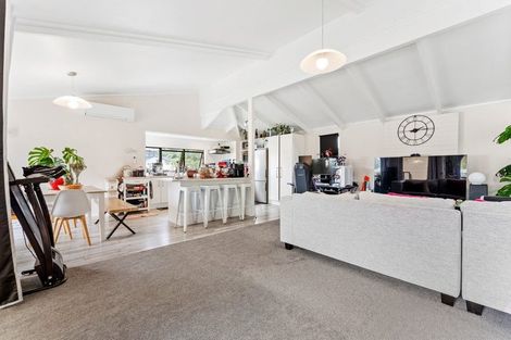 Photo of property in 4 Motuora Road, Manly, Whangaparaoa, 0930